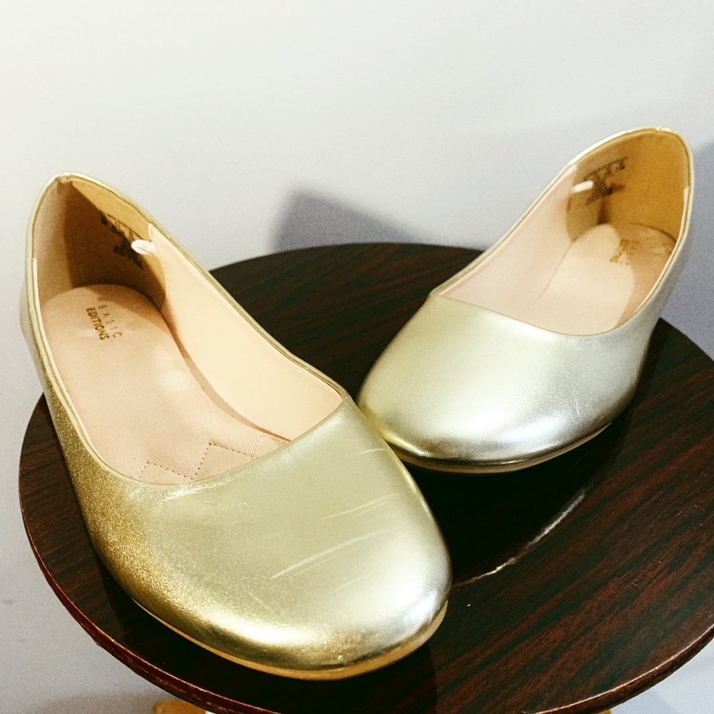 GOLDEN BALLERINAS 9 - Picture 3 of 12
